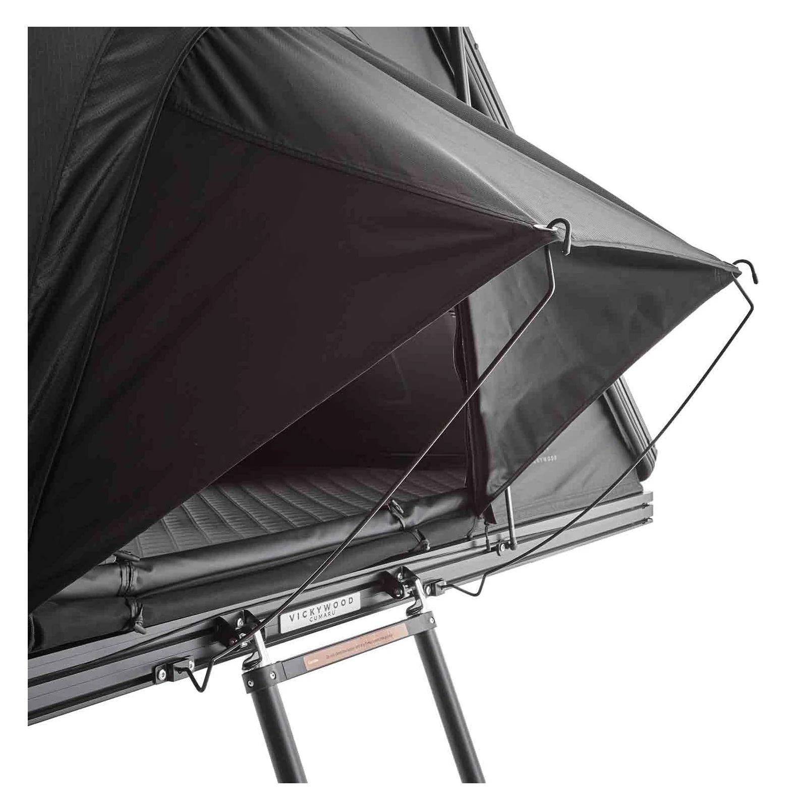 VICKYWOOD CUMARU XP 135 All Black – detail bočního okna