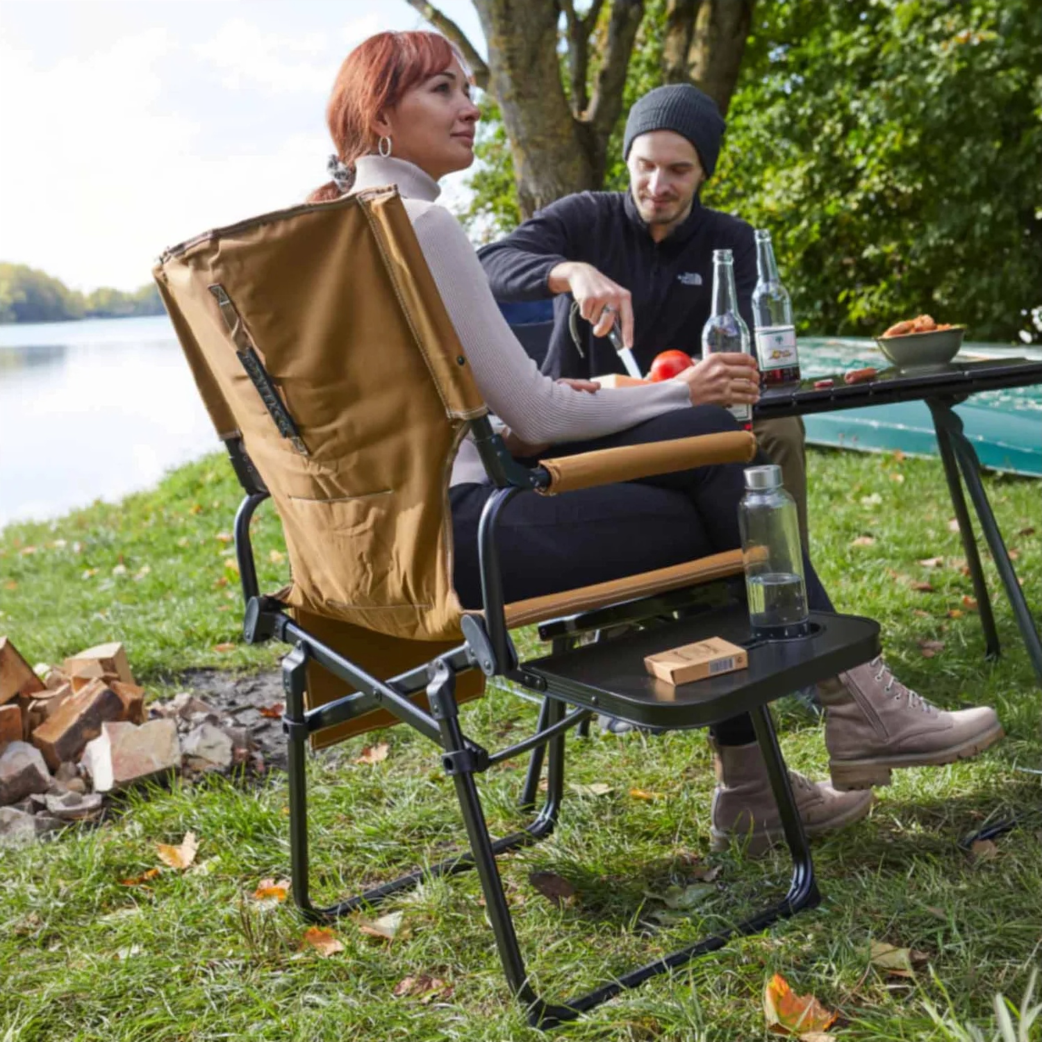 VICKYWOOD CAMP HORIZON – posezení u vody Desert Earth