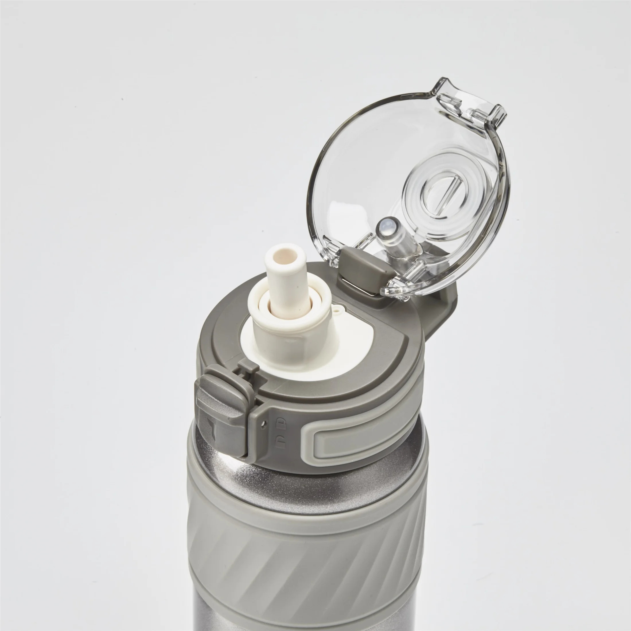 VICKYWOOD DAILY BOTTLE 500 ml Halo Silver – detail víčka a pítka