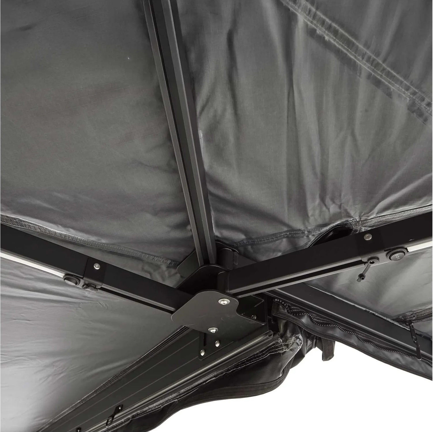 VICKYWOOD LEAF 270° 250 cm – detail spojení ramen a plachty