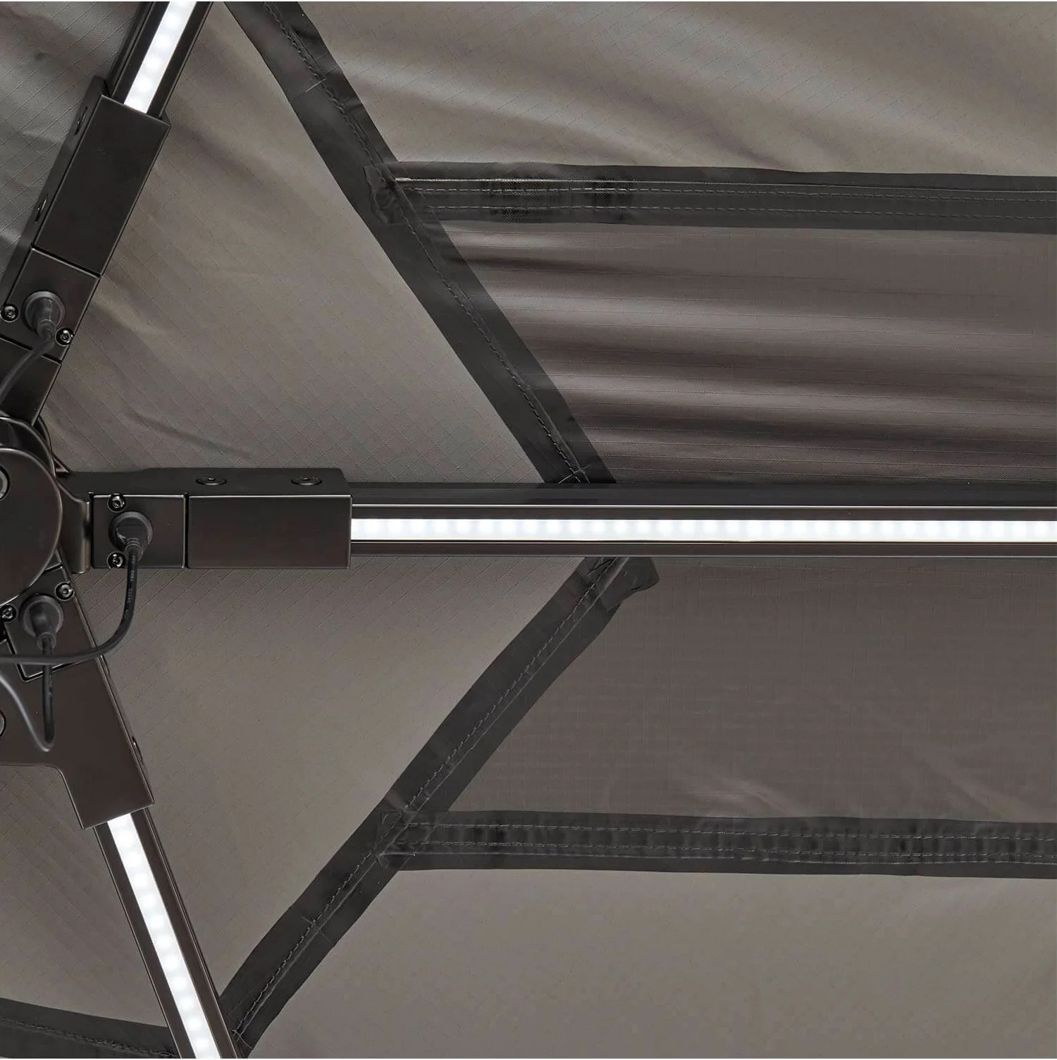 VICKYWOOD BRANCH RUGGED 270° 200 cm – ramena s LED osvětlením