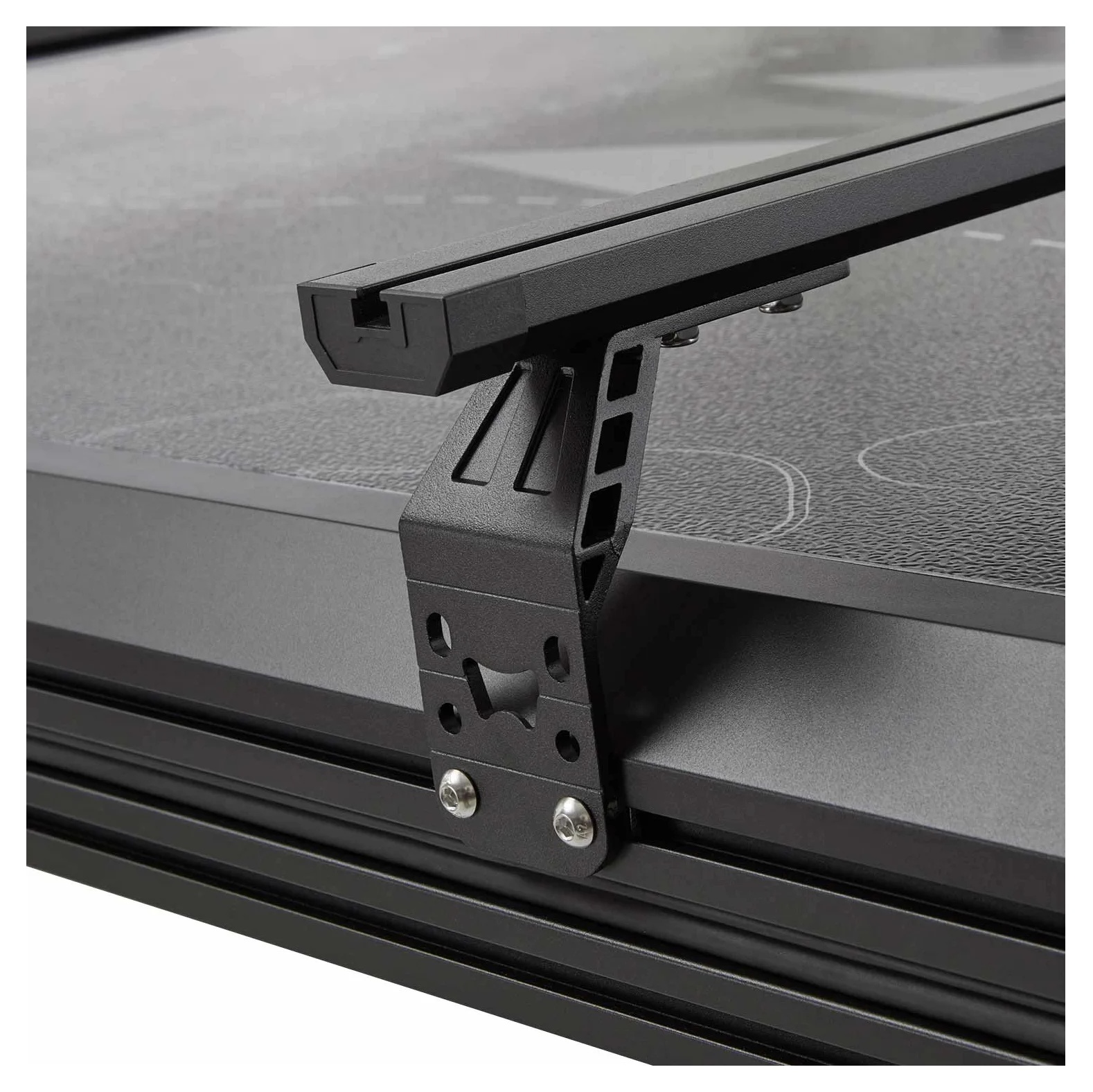 Detail držáku příčníku CUMARU UP – VW-CUU-RR-145