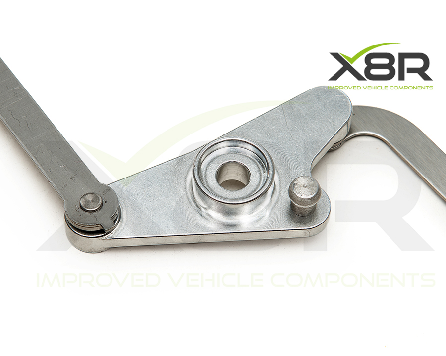 Detail nové hliníkové páky X8R pro motory M272/M273