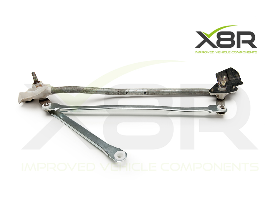 Ukázka mechanismu Micra K12 s namontovanými táhly X8R0032