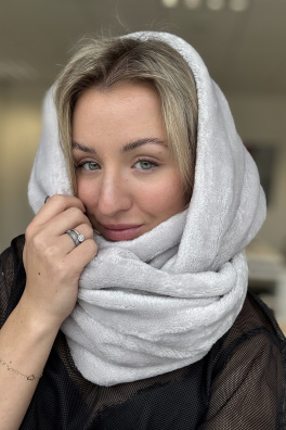 GoldBee Kruhová Šála Fluffy Silver (Barva Silver, Velikost M)