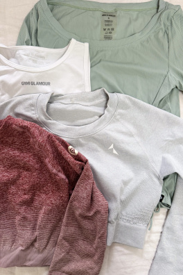 Vzorky Jiných Značek Crop Top (Velikost L)