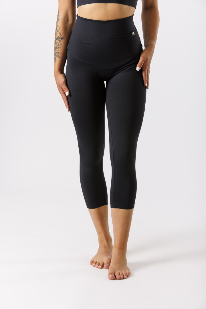GoldBee Capri Legíny Sťahujúce Celé Brucho Lycra Black (Barva Black, Velikost 3XL)