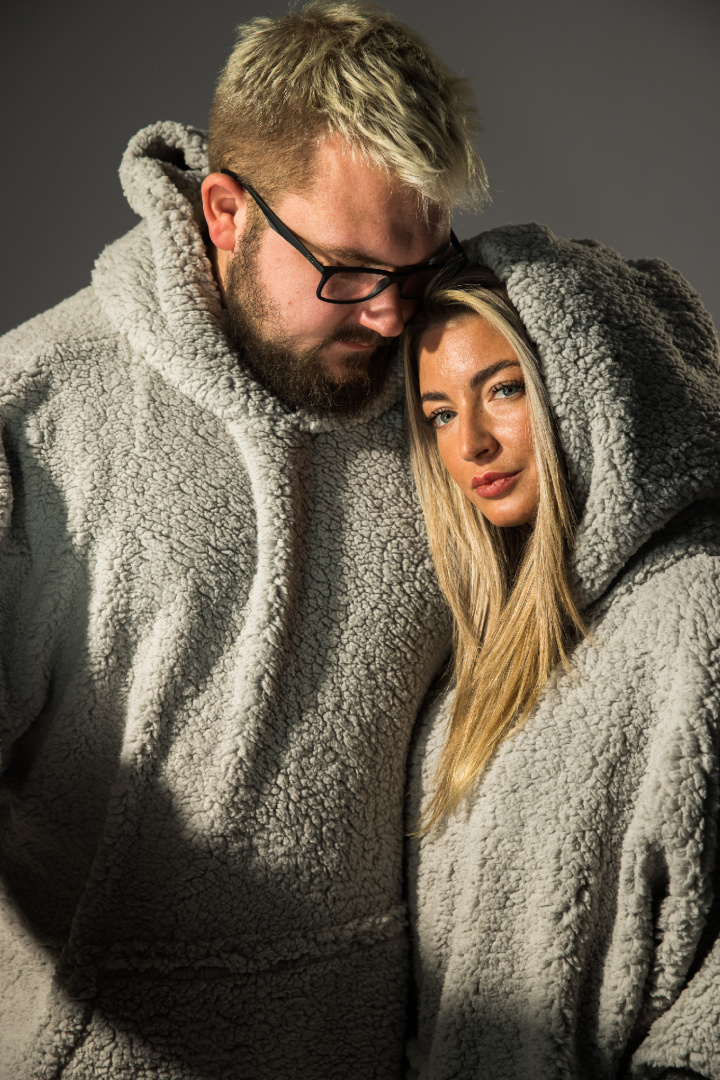 GoldBee Mikina Doba Ľadová Silver (Barva Silver, Velikost XL-4XL)