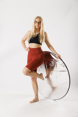 GoldBee Kraťasy Sťahujúce Pas Dlhé Brick Red (Barva Brick Red, Velikost 3XL)