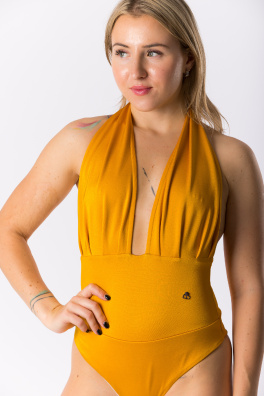 GoldBee Jednodielne Sťahovacie Plavky Brazílky Corn (Barva Corn, Velikost 4XL)