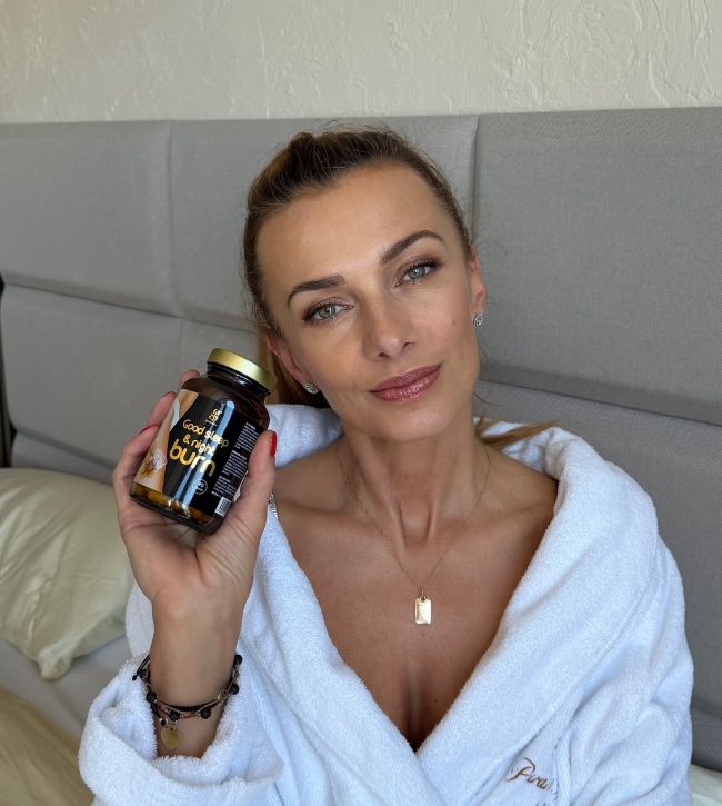 Review - Alice Bendová