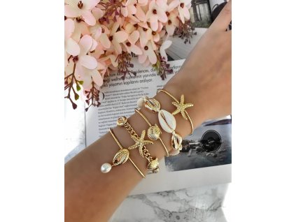 H822d2d8c6f724230a2df3db00d64f346j