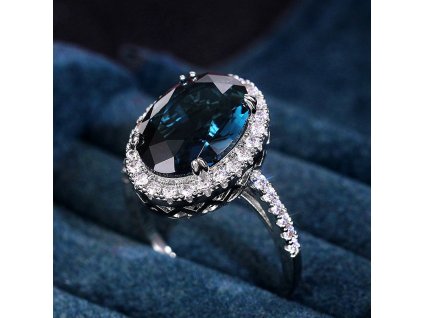 H702056da228e40fbb9676d73b61e5849T