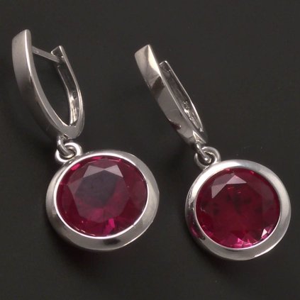 Stříbrné náušnice velký kulatý rubín