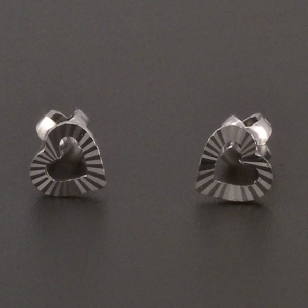 Goldpoint Stříbrné náušnice srdíčka Varianta: stříbrné náušnice