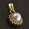 Zlatý přívěsek s perlou ve zlatě č. 1