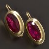Zlaté náušnice s broušenými rubíny
