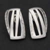 072 polished silver earrings with geometric design
