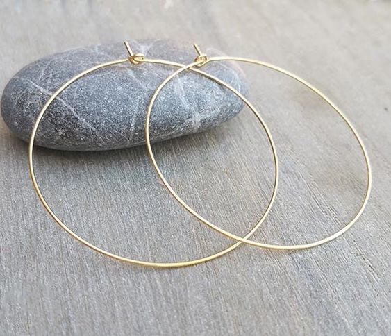 Nadčasové náušnice kruhy