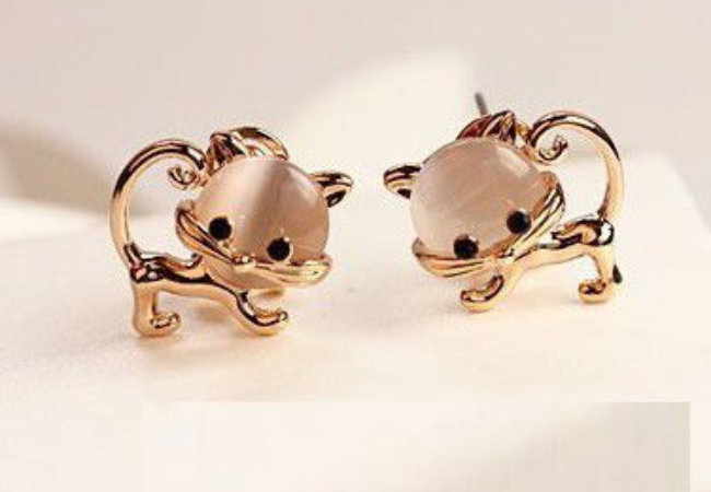 Náušnice - první dětský šperk