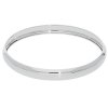 Stříbrný kulatý lesklý pevný náramek