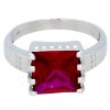 Stříbrný masivní prsten čtvercový rubín