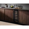 Electrolux Vestavná vinotéka dynamická - model EWUS020B5B