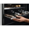 Electrolux Vestavná vinotéka statická - model KBW5X