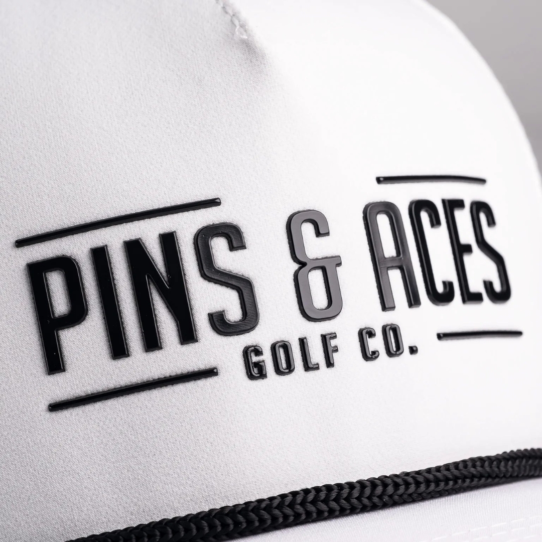 Pins & Aces – Revoluce v golfových doplňcích, kteří chtějí vyčnívat.