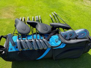 HEAD GOLF dámský golfový set nabízí perfektní kombinaci lehkosti, snadného ovládání a moderního designu. Ideální volba pro...