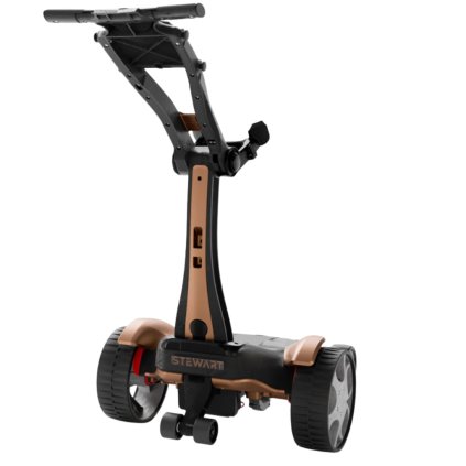 „Q Follow to nie tylko wózek – to Twój osobisty caddy, który zapewnia Ci pełną swobodę i maksymalną przyjemność z każdego dołka.” (21)