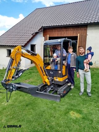 🚜 Další předání strojů úspěšně za námi a my děkujeme za důvěru. Tentokrát jsme předali model G18SE Pro Cab panu Caklovi,...