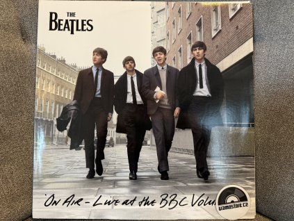 THE BEATLES - ON AIR - LIVE AT THE BBC 2 ORIGINÁL 1.PRESS WORLDWIDE