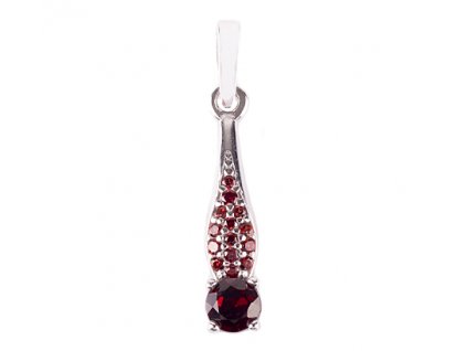 Czech garnet pendant (6471516)