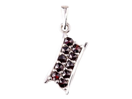garnet pendant (1008)