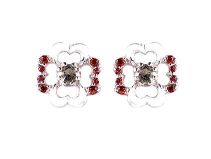 garnet - silver earrings - flower (2119-3)