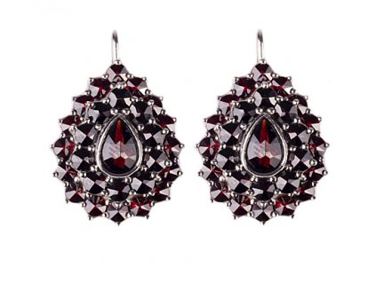 Czech garnet earrings (6371334)