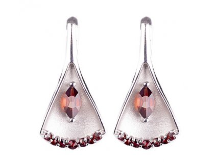 Czech garnet earrings (6371356)