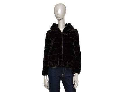 22f09b50 7a54 11ef bcb8 2f1a1f1a35ab