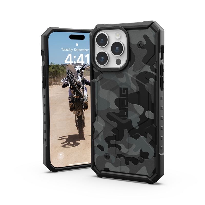 UAG Pathfinder SE MagSafe, midnight camo - iPhone 15 Pro Max