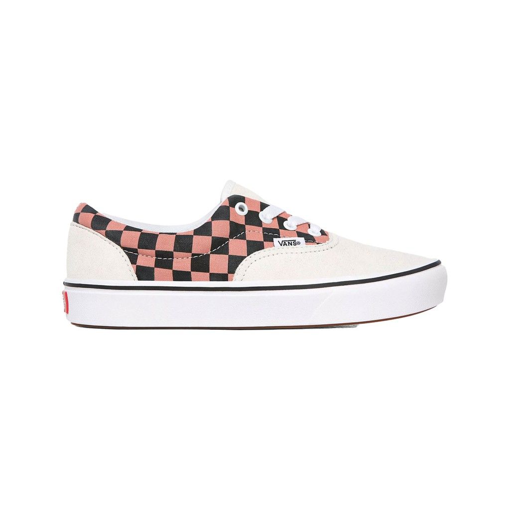 Vans VN0A3WM91PC- Barva: bílá, Velikost: 41