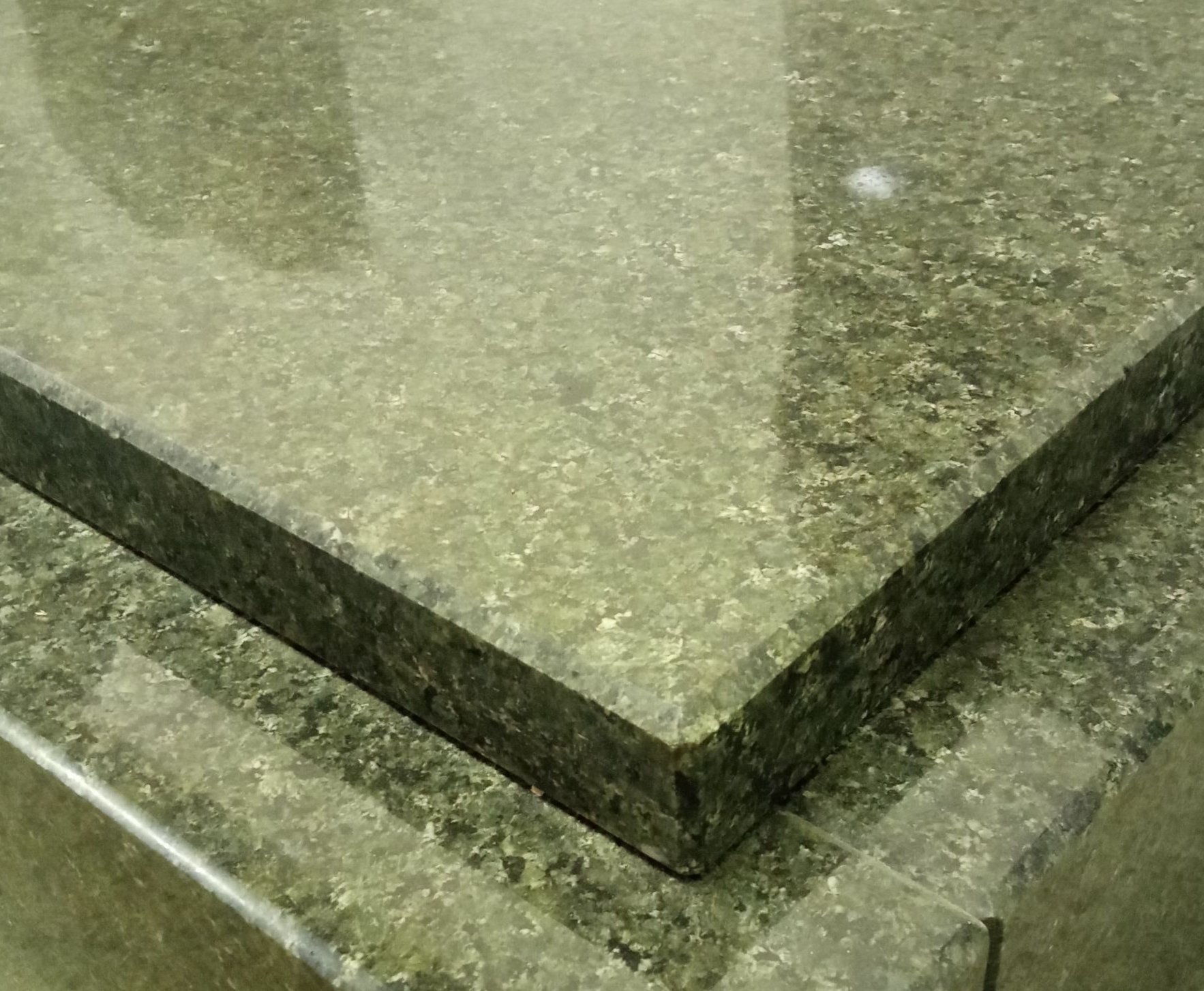 Chovnovske: Elegantní a Odolný Přírodní Kámen