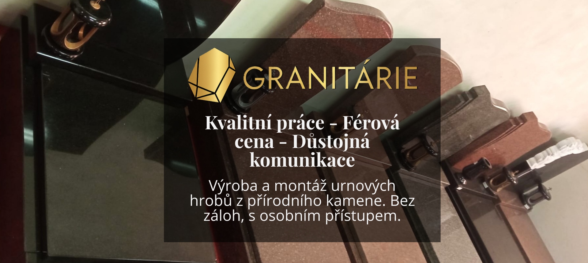 Urnové hroby z leštěné žuly v showroomu Granitárie