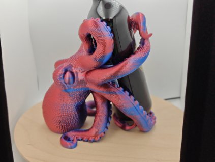 Držák na víno - chobotnice