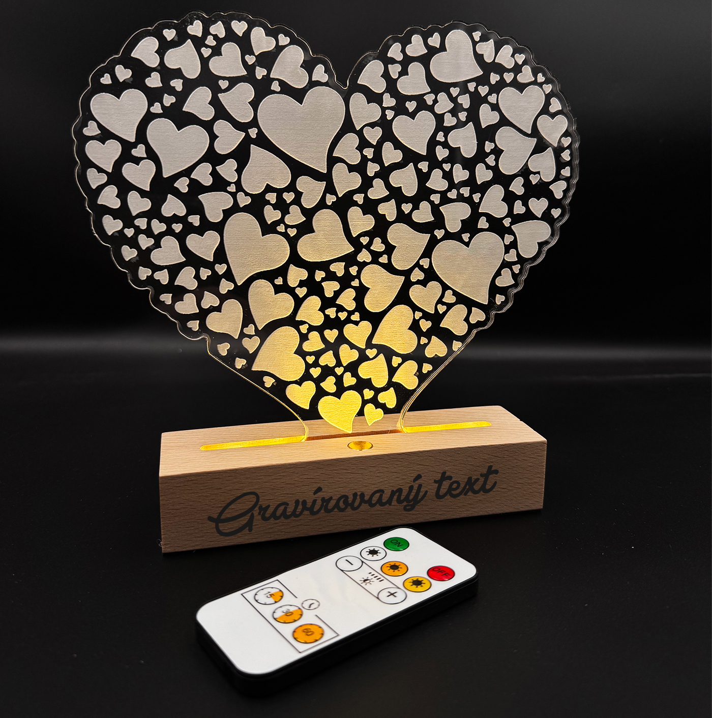 Gravírovaná LED lampa pre zamilovaných - srdcia PODSTAVEC: Teplá biela s diaľkovým ovládaním nabíjateľný + USB kábel