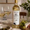 bile-vino-s-vlastnim-venovanim