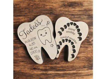 drevena krabicka na zoubky se jmenem