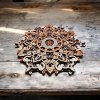 Dřevěná mandala 30 cm průměr – dekorace na zeď Gravilan