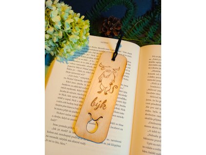 Dřevěná záložka do knihy - býk