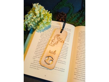Dřevěná záložka do knížky -znamení rak